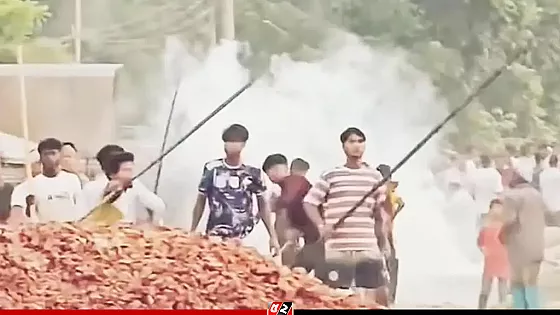 জানাজার পর সুদের টাকা নিয়ে ফের সংঘর্ষ, ওসিসহ আহত ২৫
