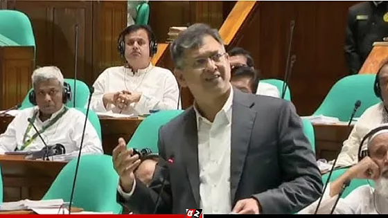 আইন পাস, অনলাইন বেটিংয়ে ৫ কোটি টাকা পর্যন্ত অর্থদণ্ড