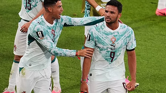 নাটকীয় জয়ে শেষ ষোলোয় পর্তুগাল