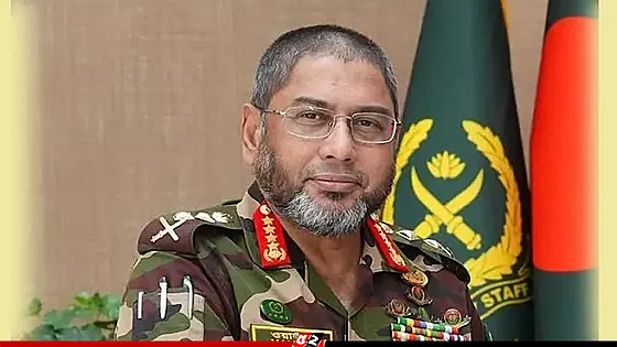 চেক রিপাবলিক ও স্লোভাকিয়া সফর শেষে দেশে ফিরেছেন সেনাপ্রধান