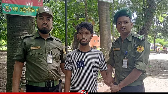 রমনা পার্কে স্কুলছাত্রীকে অপহরণের চেষ্টা, একজন আটক