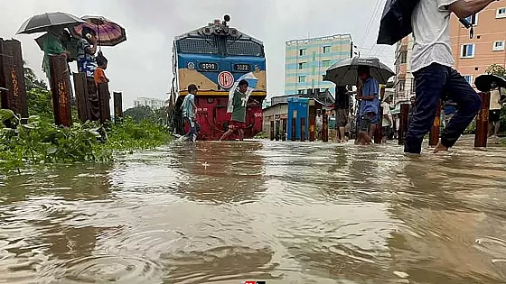 কক্সবাজার রুটে ট্রেন চলাচল বন্ধ