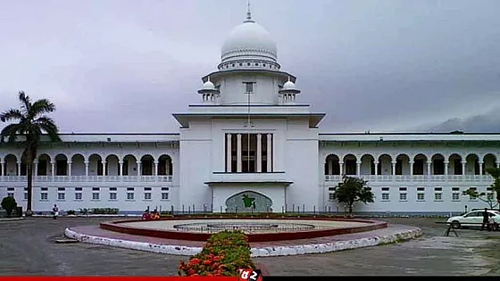 আপিল বিভাগের রায়ে সংবিধানে ফিরল তত্ত্বাবধায়ক সরকার ও গণভোট