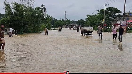 বন্যা পরিস্থিতির সামান্য উন্নতি,এখনও সারা দেশের সঙ্গে বিচ্ছিন্ন বান্দরবান