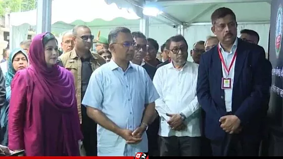 ঢামেকের প্রতিষ্ঠাবার্ষিকীতে সস্ত্রীক প্রধানমন্ত্রী