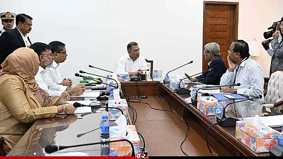 প্রধানমন্ত্রীর নির্দেশে বর্জ্য থেকে বিদ্যুৎ উৎপাদনে দুই মেগা প্রকল্প