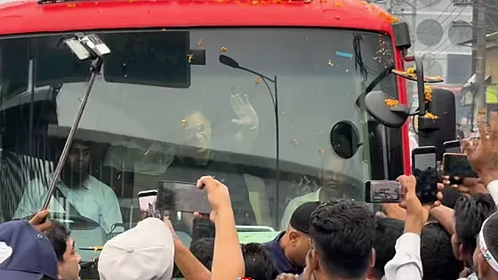 বরিশাল পৌঁছেছেন প্রধানমন্ত্রী  