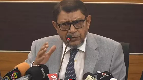 বন্যাকবলিত ১১ জেলায় চিকিৎসক-স্বাস্থ্যকর্মীদের ছুটি বাতিল