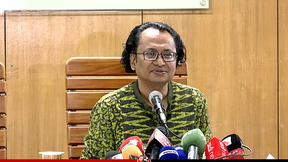 ঢাকার পরিস্থিতি বন্যা নয়, জলাবদ্ধতা : তথ্য উপদেষ্টা