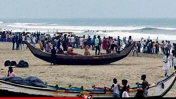 নাফ নদীতে ১২ দিনে ভেসে এলো ৫ অজ্ঞাত মরদেহ