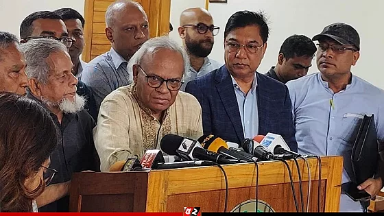 স্থানীয় নির্বাচনে আওয়ামী লীগের অংশ নেয়ার সিদ্ধান্ত নেবে ইসি ও আদালত : রিজভী
