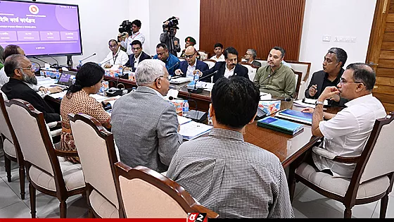 স্বচ্ছতা নিশ্চিত করে সারাদেশে ফ্যামিলি কার্ড বিস্তারের তাগিদ