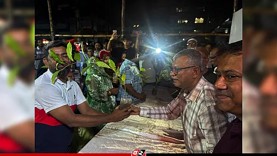 প্রধানমন্ত্রীর আহ্বানে সাড়া দিয়ে তেজগাঁওয়ে বৃক্ষরোপণ কর্মসূচি 