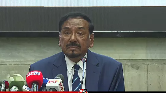 ভারপ্রাপ্ত রাষ্ট্রপতির দায়িত্ব নিলেন স্পিকার হাফিজ উদ্দিন আহমদ