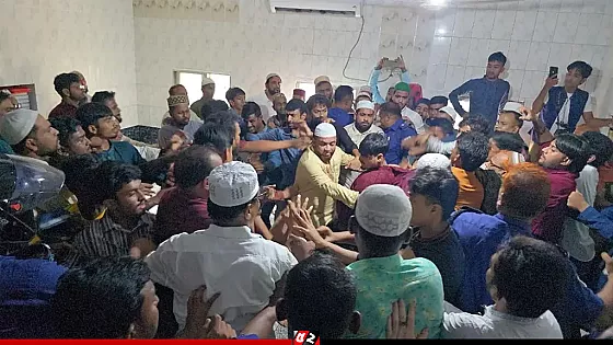 ইমামতি নিয়ে বিএনপি-জামায়াতের হাতাহাতি