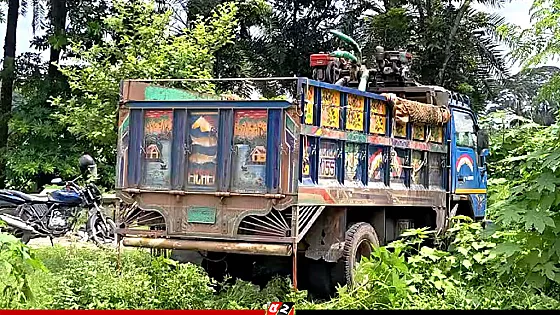 ভুয়া ডিবি পরিচয়ে ব্যবসায়ীর ৪ লাখ টাকা ছিনতাই