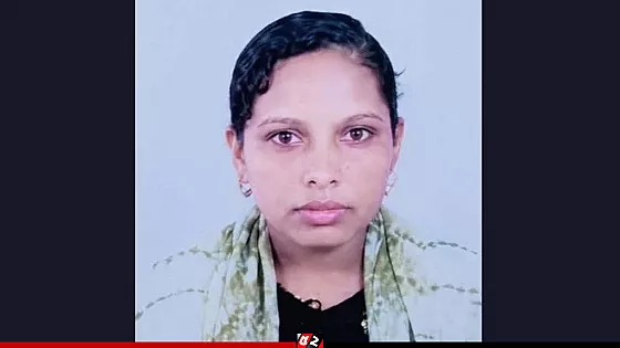 ফেরি থেকে পদ্মায় লাফ, ৩০ কি.মি. ভেসে যাওয়ার পর উদ্ধার