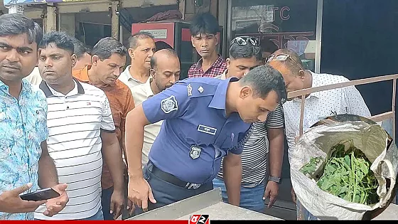 এনসিপি'র সমাবেশস্থলের কাছ থেকে বোমাসদৃশ বস্তু উদ্ধার 