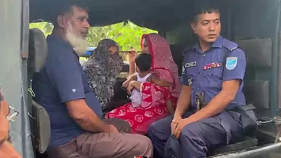 শ্বশুরবাড়ির পুকুর থেকে পুলিশ সদস্যের মরদেহ উদ্ধার,  স্ত্রী-শ্বশুর আটক   