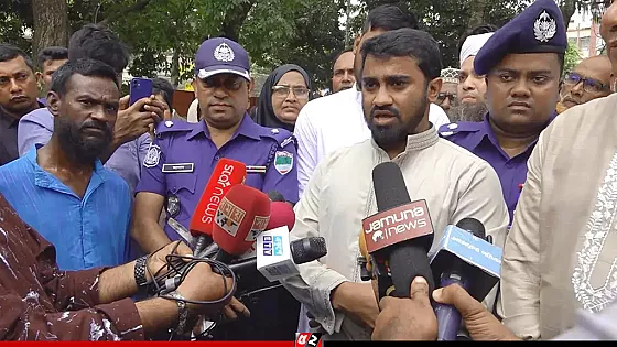 নাসীরুদ্দীনকে বাদ দিয়ে এনসিপিকে কর্মসূচি পালনের আহ্বান রাশেদ খাঁনের 
