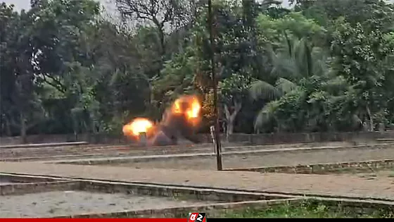 প্রেশার কুকারের ভেতরে বোমা, নিস্ক্রিয় করলো পুলিশ