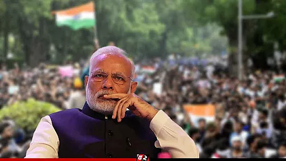 মোদির বাসভবন অভিমুখে ফের পদযাত্রার ডাক