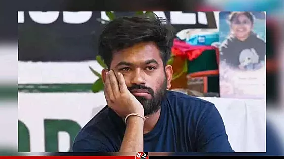 অভিজিৎ দীপকের বিদেশে পড়াশোনার অর্থের উৎস নিয়ে প্রশ্ন