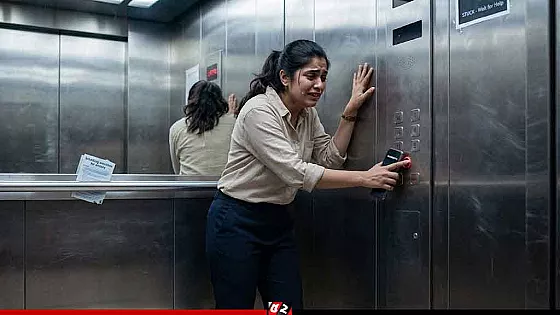 লিফটে আটকে গেলে প্রথম ৫ মিনিটে যা করবেন