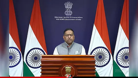 শেখ হাসিনার বক্তব্য ভারত অনুমোদন করে না : রণধীর জয়সোয়াল