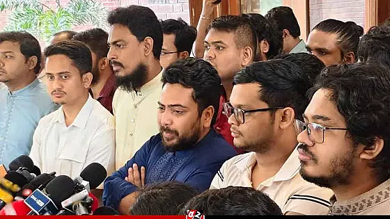ভারতকে ভয় পেয়েই কি ফেলানী ও মোদিবিরোধী আন্দোলনের ছবি সরানো হয়েছে: নাহিদ ইসলাম