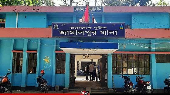 মাকে হত্যার পর ২ সন্তানকে ঘরে তালা দিয়ে পালিয়ে গেলেন বাবা