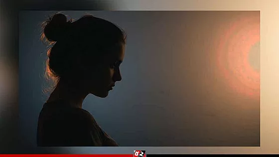 মধ্যরাতে সবাই ঘুমে, সকালে ফ্যানের সঙ্গে ঝুলছিল সিটি কলেজের ছাত্রী
