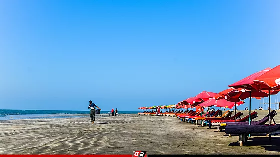 কক্সবাজার সৈকতে গোসলে নেমে পর্যটকের মৃত্যু, নিখোঁজ ১