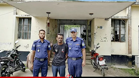  মেয়েকে ধর্ষণের অভিযোগে বাবা গ্রেপ্তার  