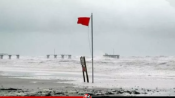 সাগরে লঘুচাপ, ৪ সমুদ্রবন্দরে ৩ নম্বর সতর্ক সংকেত