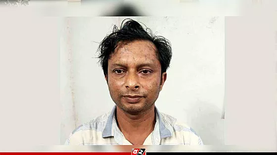 বাথরু‌মে ছাত্রীকে নিয়ে যৌন হয়রানি অভিযোগে শিক্ষক আটক
