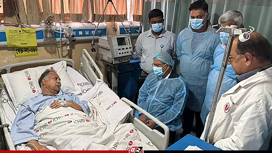 চিকিৎসাধীন জ্বালানিমন্ত্রীকে দেখতে হাসপাতালে রাষ্ট্রপতি