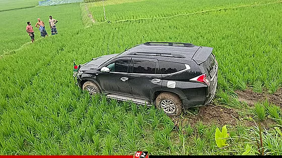প্রতিমন্ত্রীর গাড়ির ধাক্কায় আহত নারীর মৃত্যু