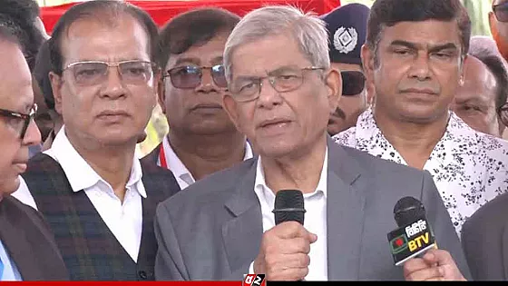 ত্যাগের বিনিময়ে অর্জিত গণতন্ত্র রক্ষায় ঐক্যবদ্ধ থাকার আহ্বান রাষ্ট্রপতির  
