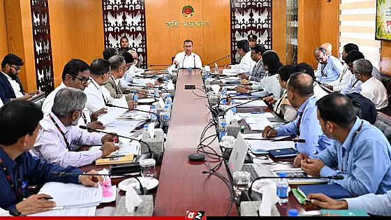 কৃষিপণ্যের আমদানি কমাতে হবে : প্রধানমন্ত্রী