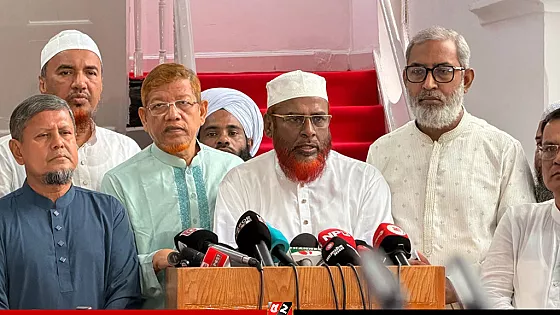 সংখ্যাগরিষ্ঠতার জোরে জনগণের বিরুদ্ধে যাবেন না: সরকারের উদ্দেশে পরওয়ার