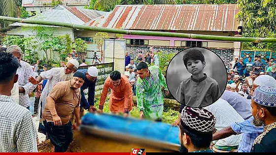 জানাজা শেষে চিরনিদ্রায় শায়িত অপ্রতীম