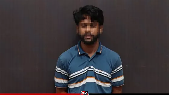 খুলনায় মেসে শিক্ষার্থীকে হত্যা, খুবির সাবেক ছাত্র গ্রেপ্তার