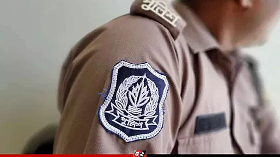 পুলিশের সাত কর্মকর্তাকে বদলি