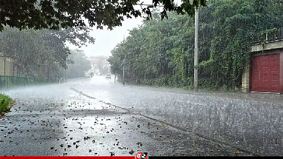 মৌসুমি বায়ুর প্রভাবে ঢাকাসহ সারাদেশে বৃষ্টি