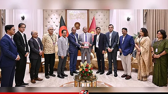 জনআস্থা ও পেশাদারিত্ব বজায় রেখে সাংবাদিকদের দায়িত্ব পালনের আহ্বান রাষ্ট্রপতির