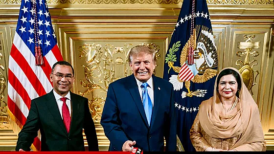 ট্রাম্পের নৈশভোজে প্রধানমন্ত্রী তারেক রহমান ও তার সহধর্মিণী