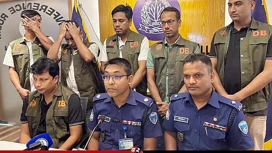 তাজমিনকে হত্যার পর পুকুরে গোসল করে ওই এলাকা ত্যাগ করে সুমন : পুলিশ