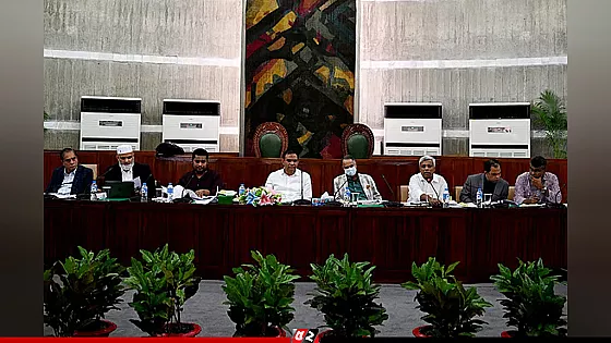 জ্বালানির দাম বাড়ানো নিয়ে সংসদীয় কমিটিতে প্রশ্ন