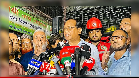 চকবাজারে অগ্নিকাণ্ড : অগ্নিনির্বাপণ ব্যবস্থা নিশ্চিতের আহ্বান ডিএসসিসি প্রশাসকের